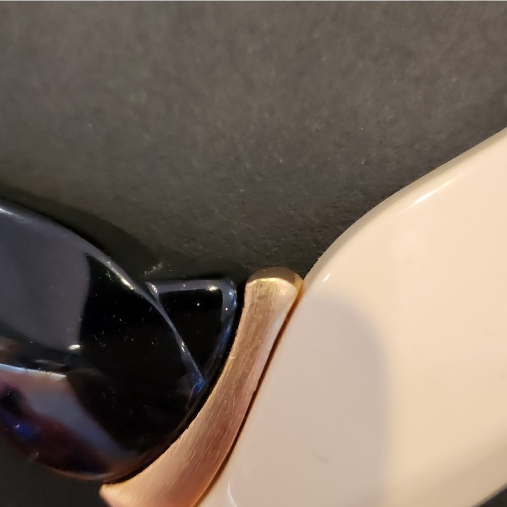 Gold and Black Chain Bracelet - Picture 2 of 6